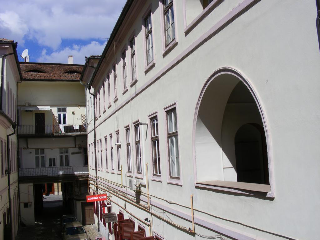 Garsoniera Central Sibiu Exteriör bild